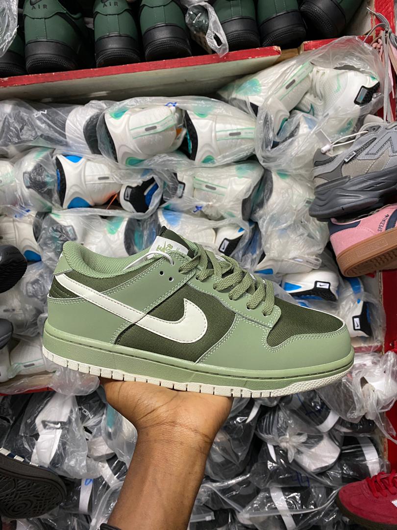 Nike Air Force — photo 1